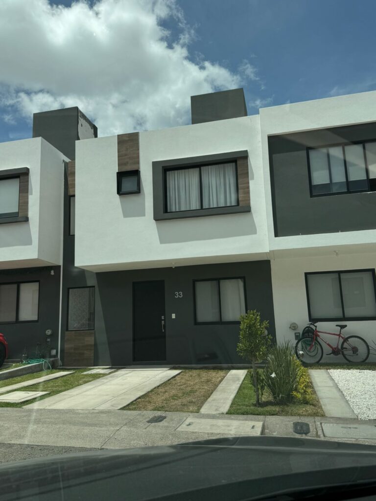 Casa en Renta en Residencial Allegro, Zakia, Queretaro